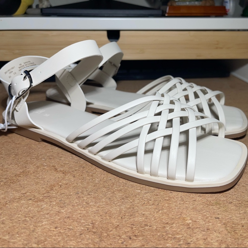 ๐ซ Zara Flat Fisherman Sandals - New ๐ซ - Picture 7 of 11